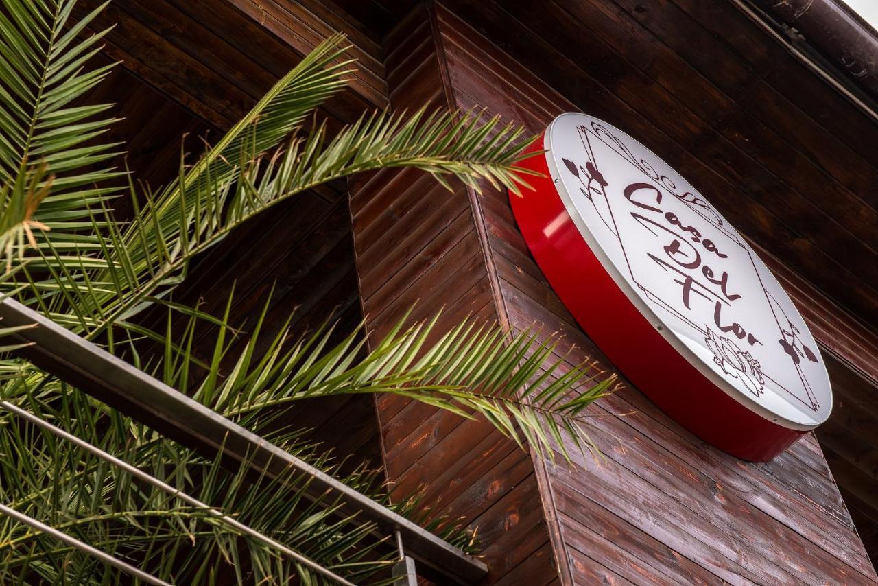 Casa Del Flor Costinesti Hotell Exteriör bild